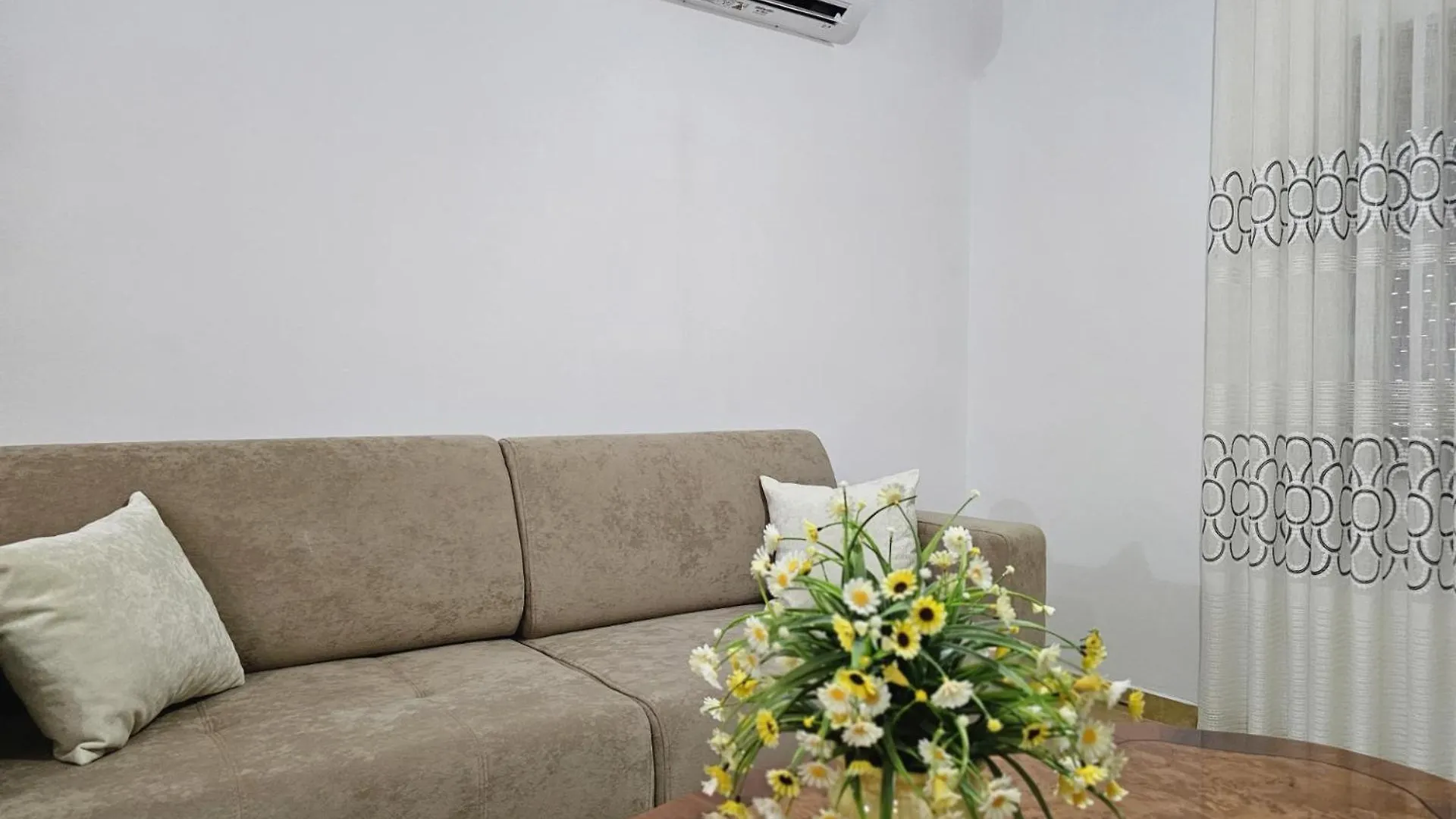 Diana'S Apartment Berat