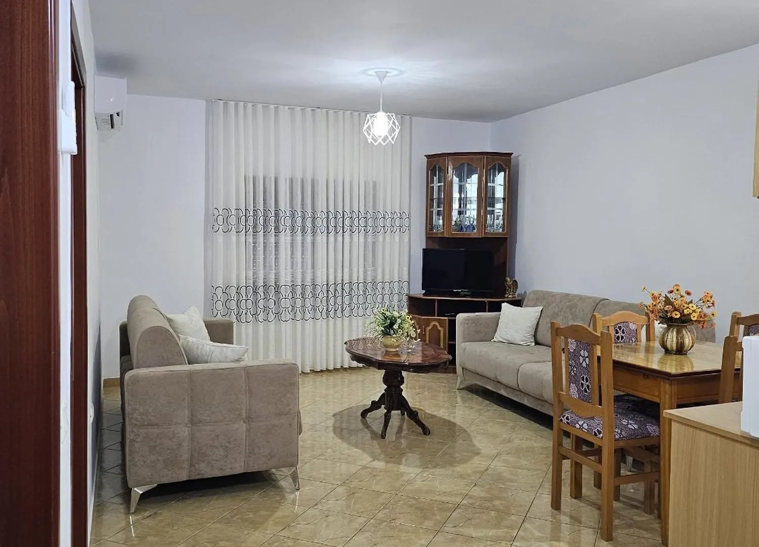 Diana'S Apartment Berat